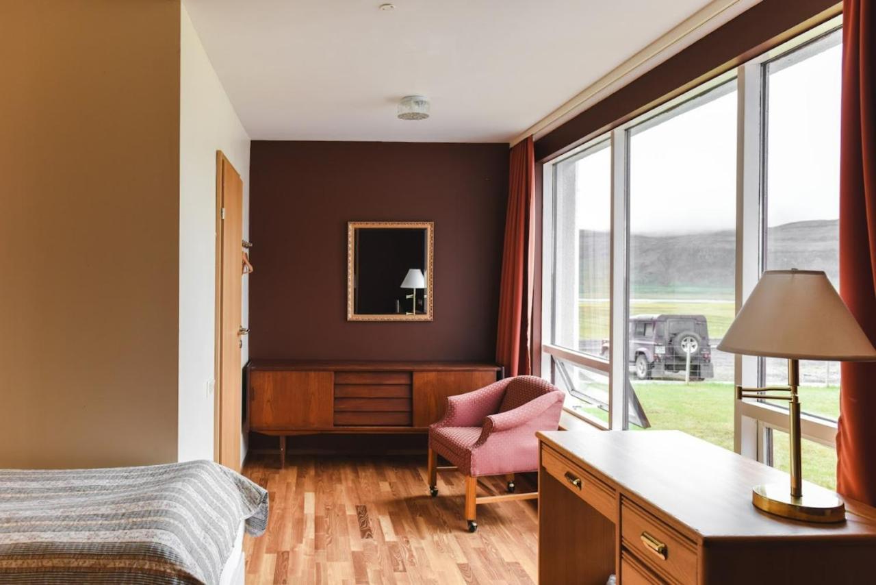 Hotel Latrabjarg Hnjotur Εξωτερικό φωτογραφία