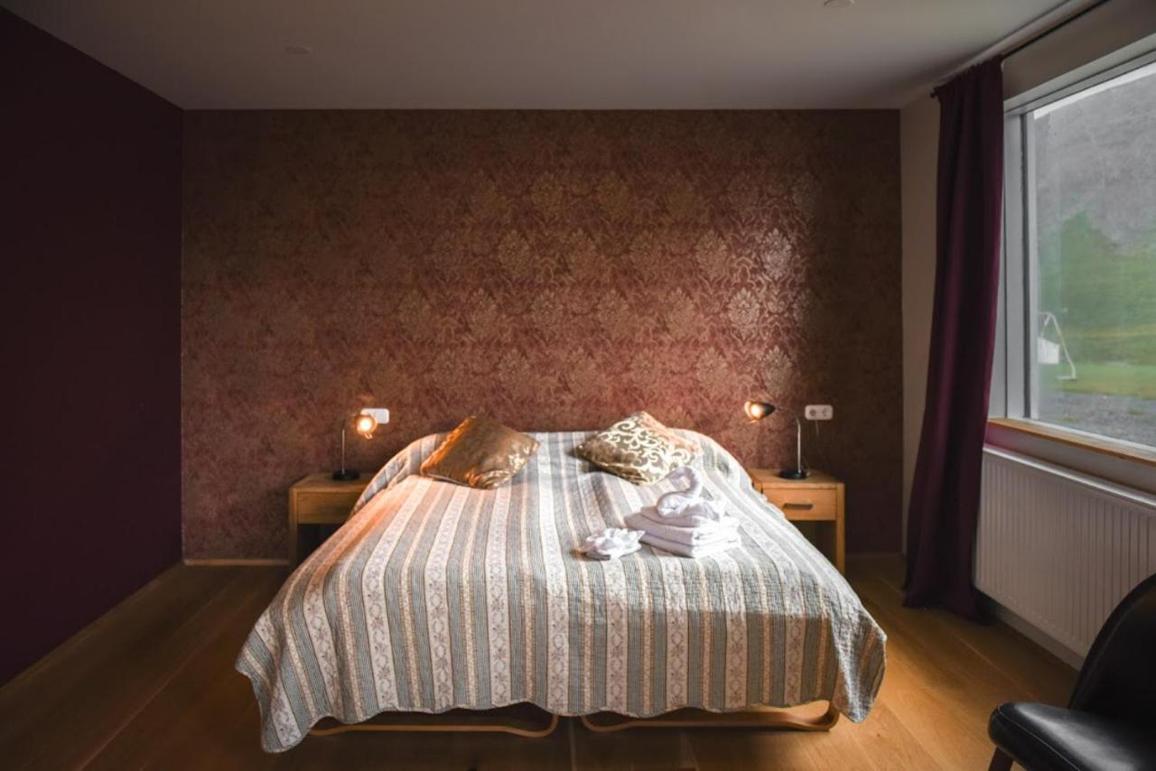 Hotel Latrabjarg Hnjotur Εξωτερικό φωτογραφία