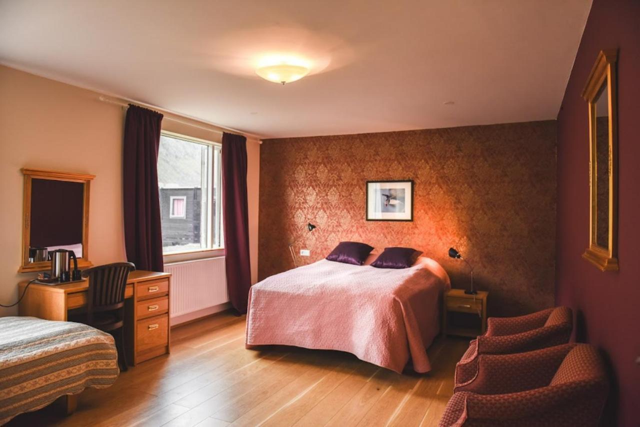 Hotel Latrabjarg Hnjotur Εξωτερικό φωτογραφία