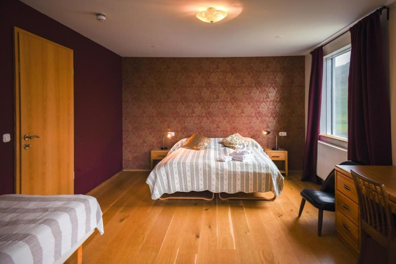 Hotel Latrabjarg Hnjotur Εξωτερικό φωτογραφία