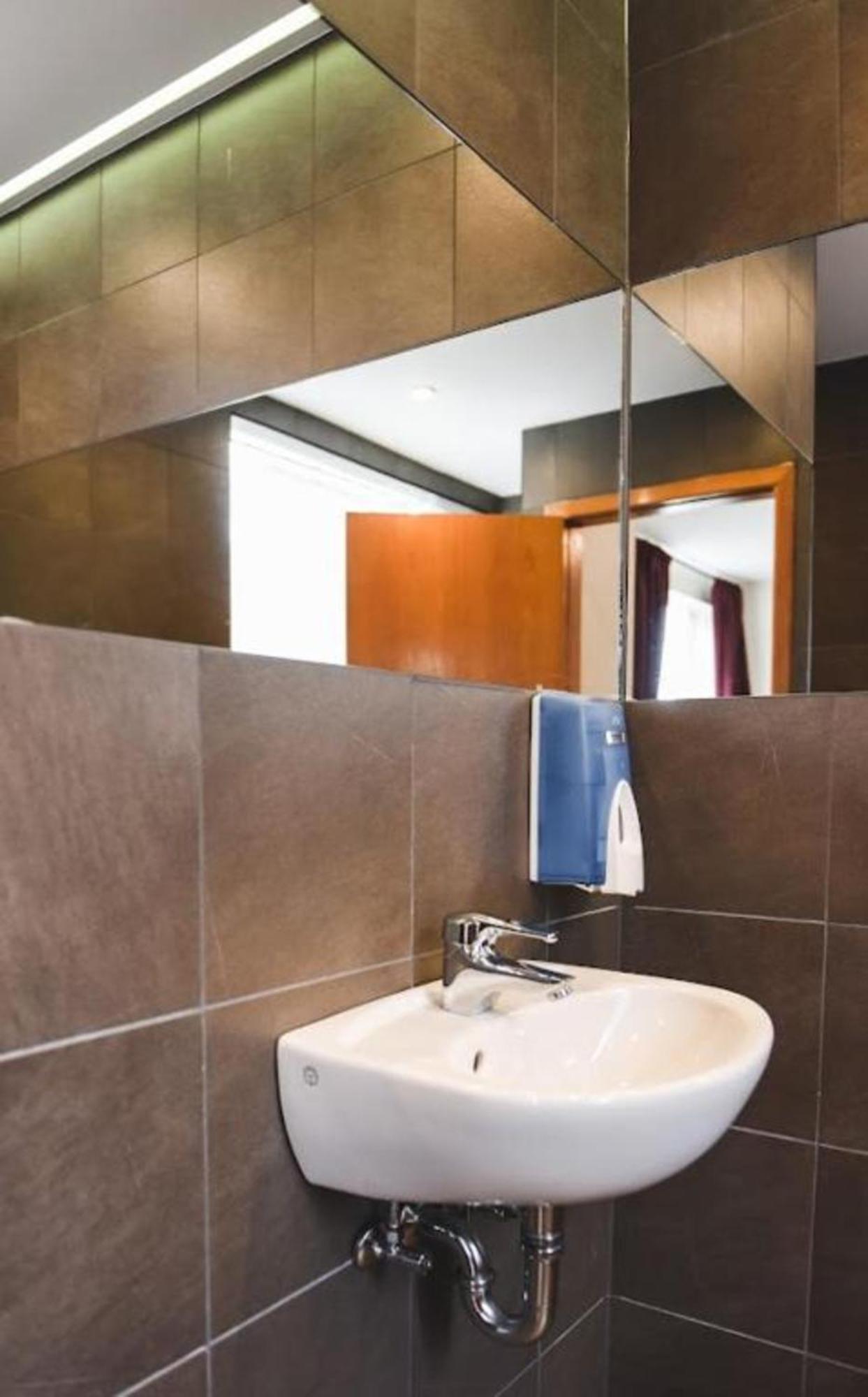 Hotel Latrabjarg Hnjotur Εξωτερικό φωτογραφία