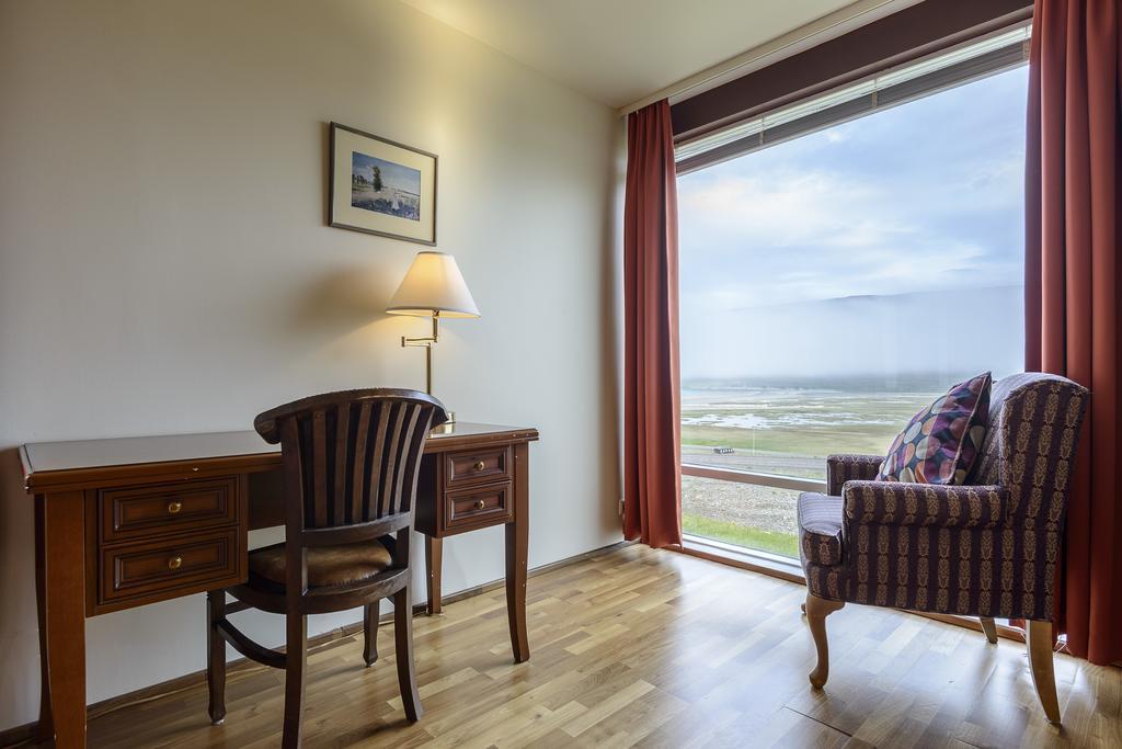 Hotel Latrabjarg Hnjotur Εξωτερικό φωτογραφία